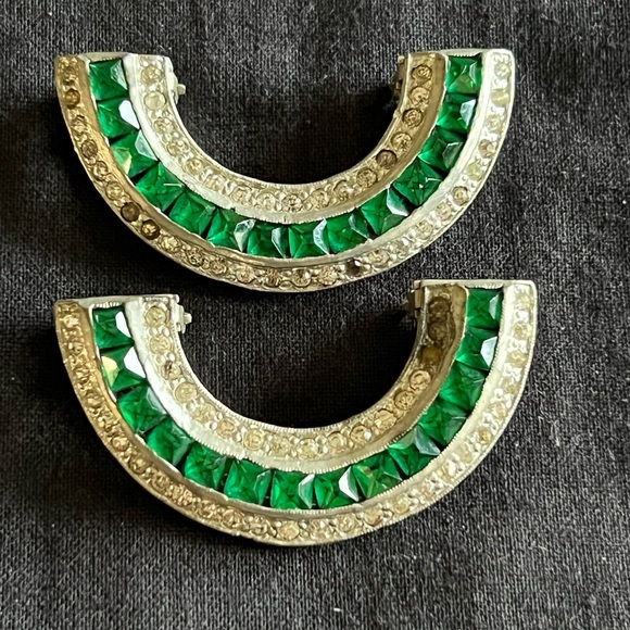 Two Vintage Dress Clips - Picture 5 of 11